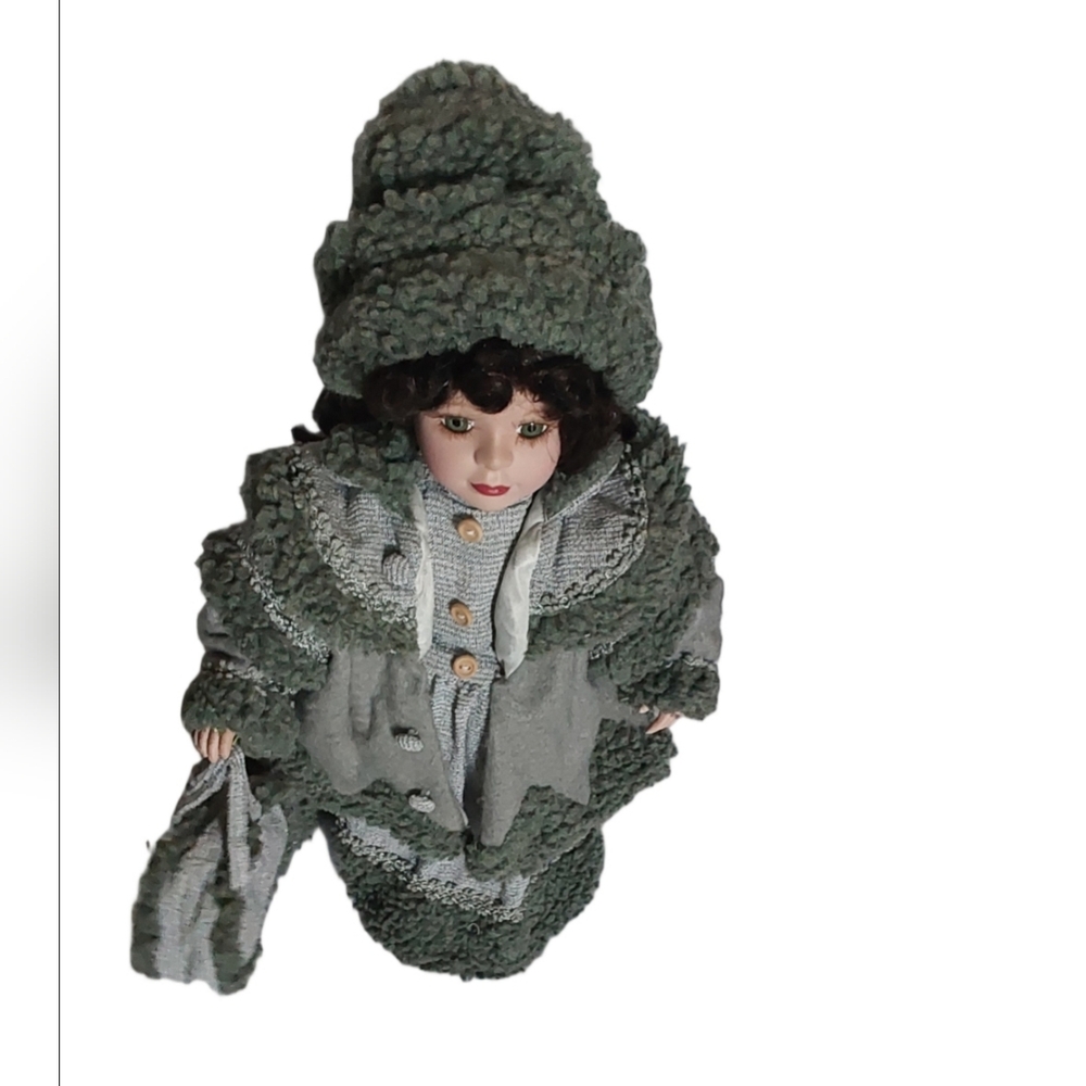 Christina Vintage Doll Collection in Green Outfit ( SNAP)